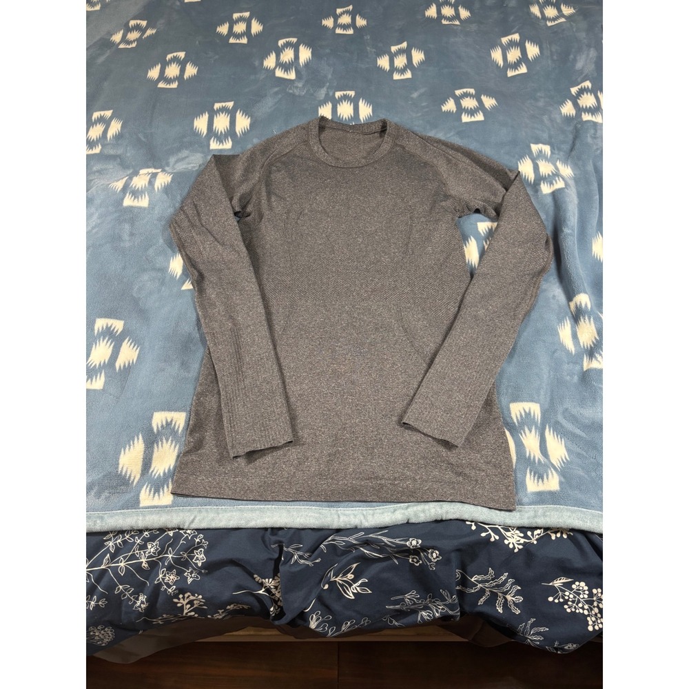 Lululemon Mens Metal Vent Tech Long Sleeve Shirt Heathered Grey Size S M